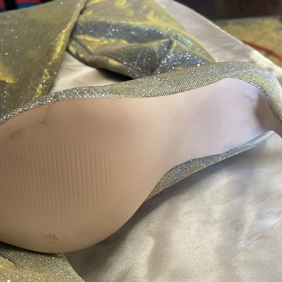 BRAND NEW 🔥 OVER THE KNEE BOOTS - Picture 3 of 8